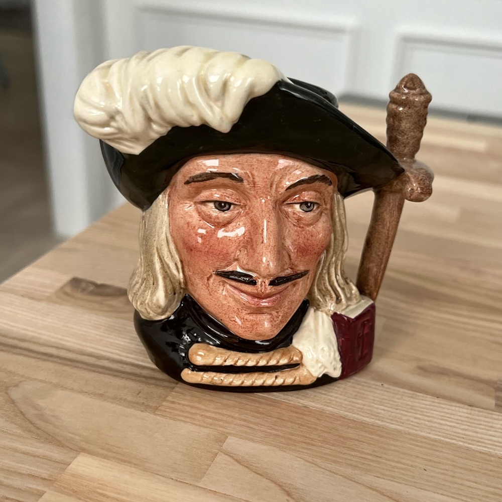 Royal Doulton Aramis Three Musketeers Toby Mug 4 Inch D6454 Rare Vintage